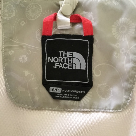 NORTH FACE COAT - Picture 14 of 14